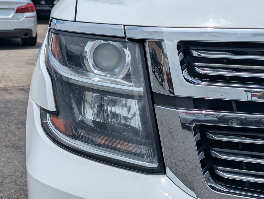 Used 2018 Chevrolet Tahoe Premier RWD image 11