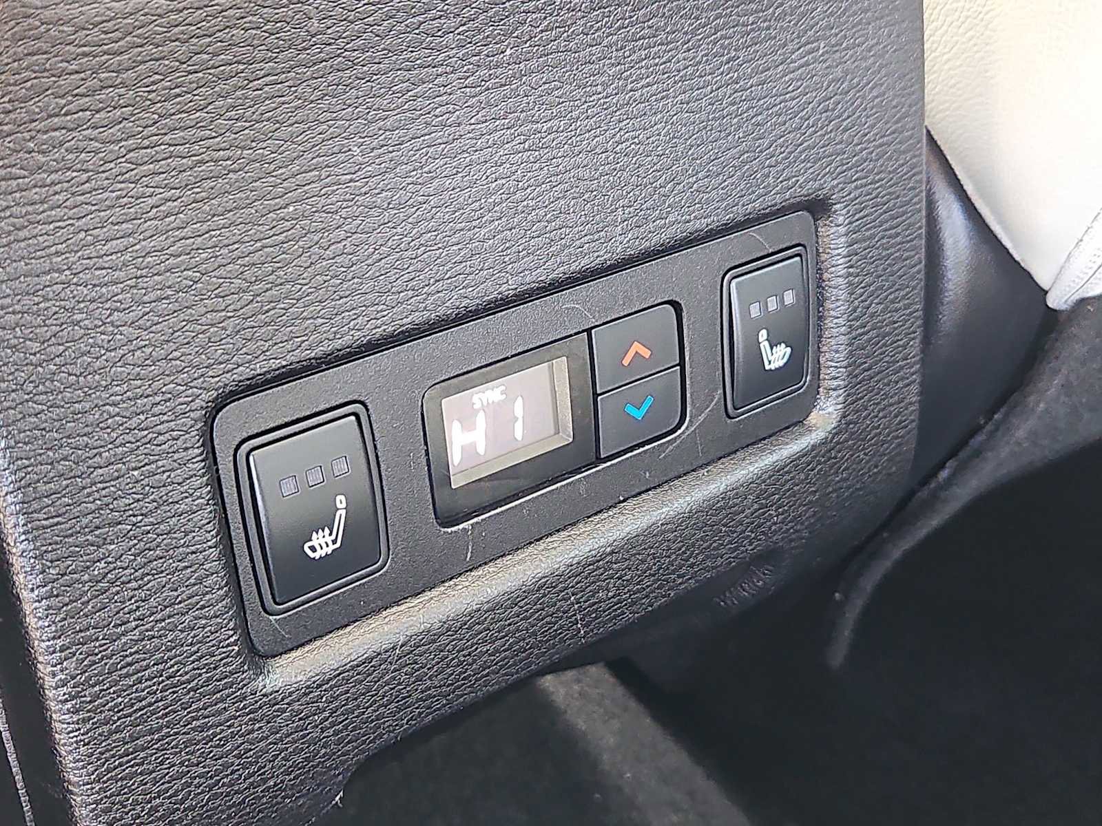 Used 2023 Mitsubishi Outlander SEL 40th Anniversary image 20