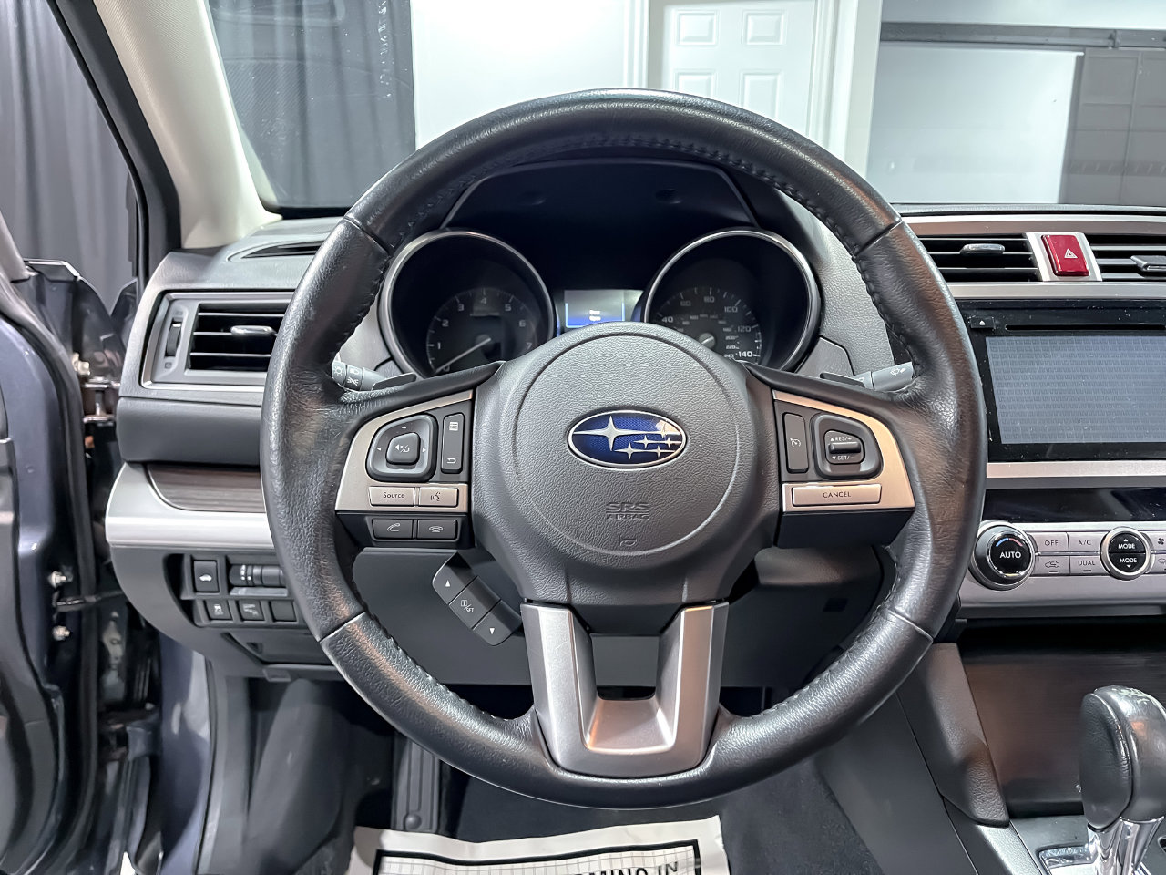 Used 2017 Subaru Legacy 2.5i Limited image 23