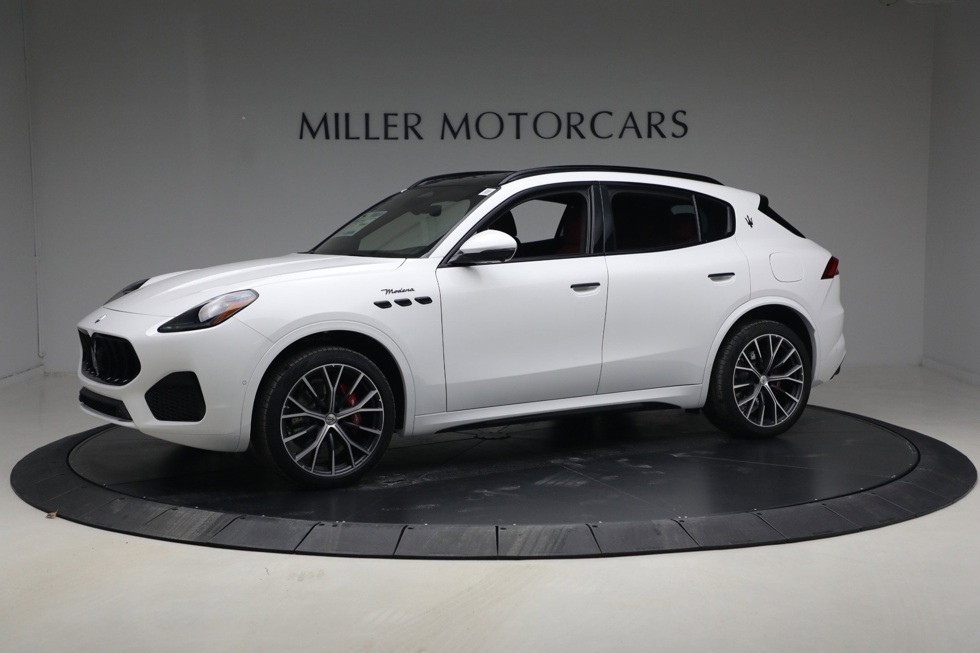 New 2026 Maserati Grecale Modena