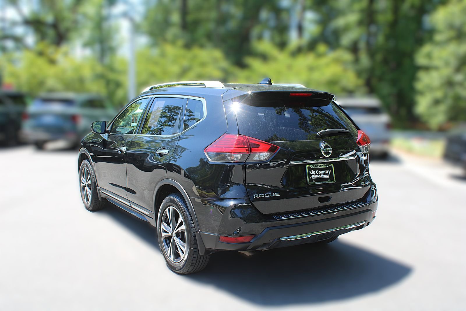 Used 2017 Nissan Rogue SL w/ SL Premium Package AWD/4WD image 7