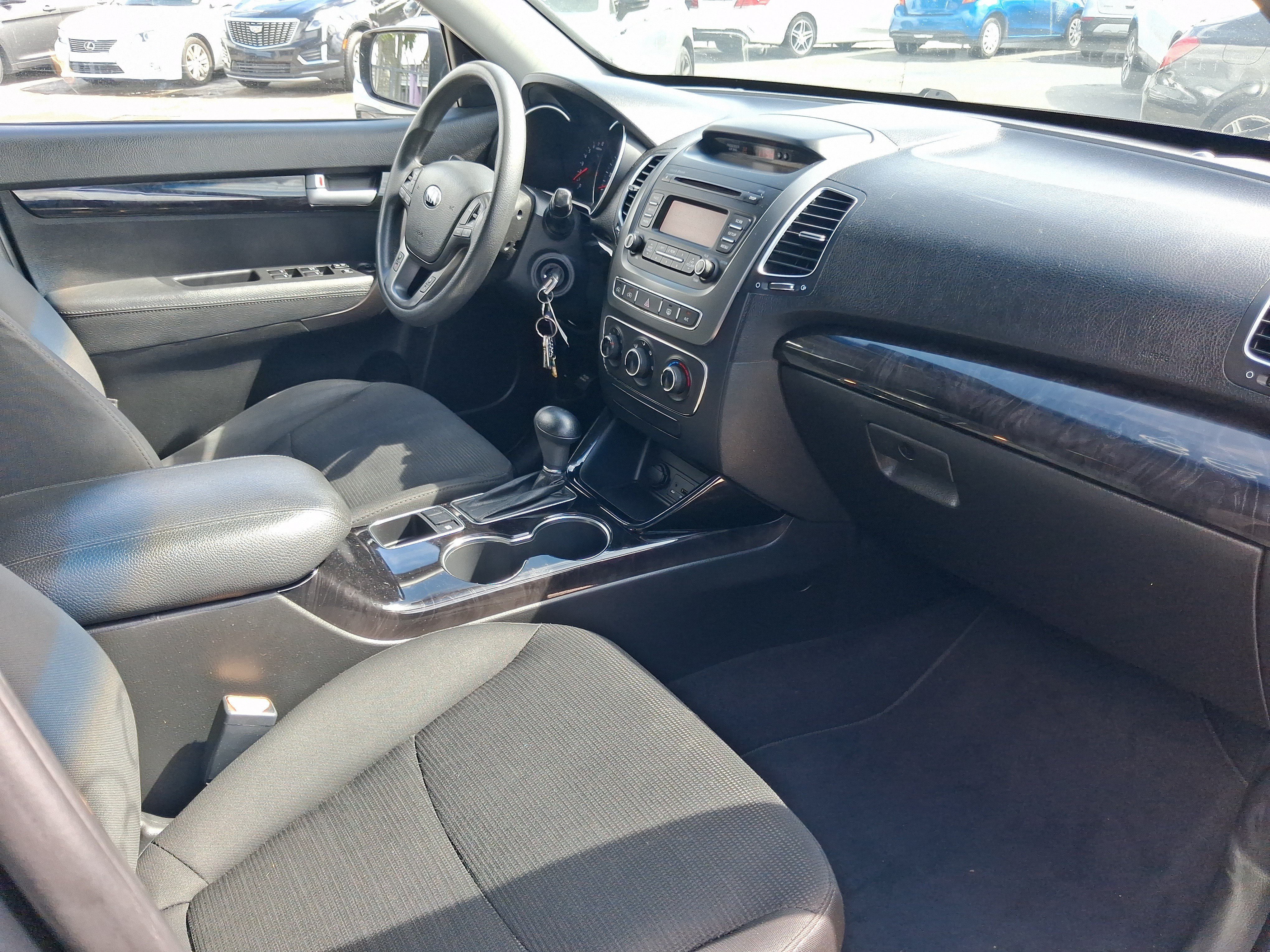 Used 2015 Kia Sorento LX FWD image 28