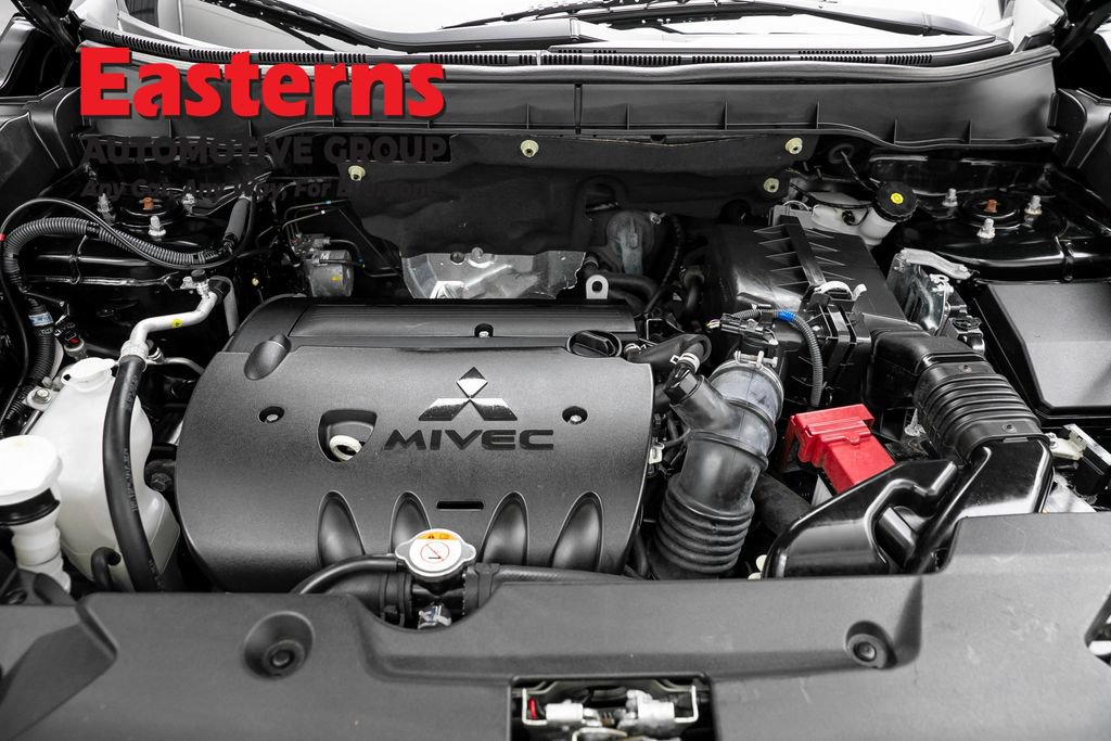 Used 2023 Mitsubishi Outlander Sport SE AWD/4WD image 7
