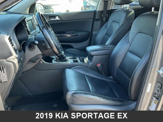 Used 2019 Kia Sportage EX w/ EX Premium Package image 12