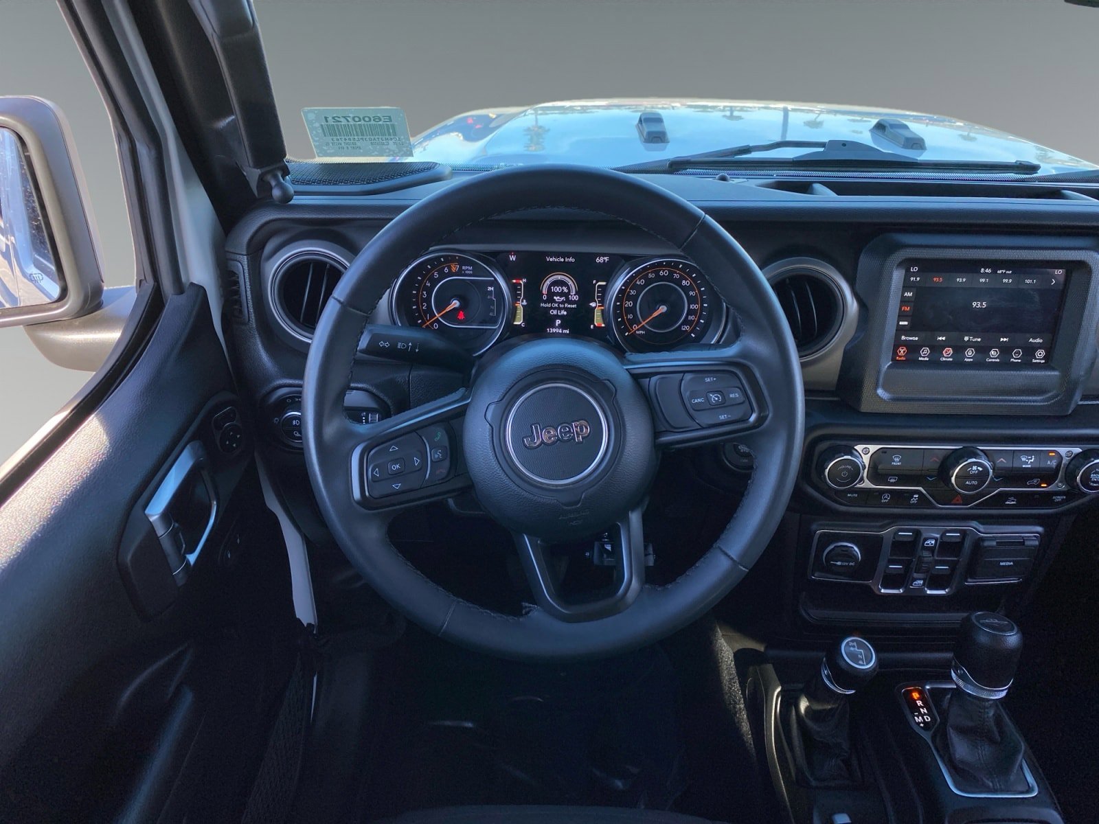 Used 2023 Jeep Gladiator Sport image 12