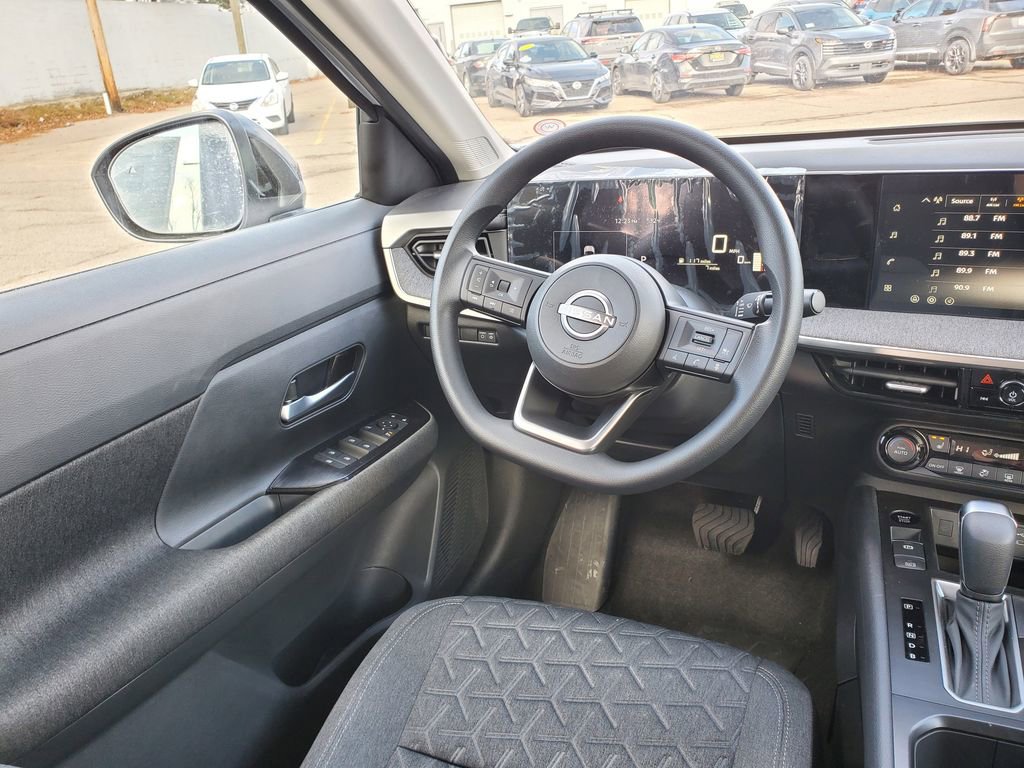 New 2026 Nissan Kicks SV w/ SV Premium Package AWD/4WD image 13