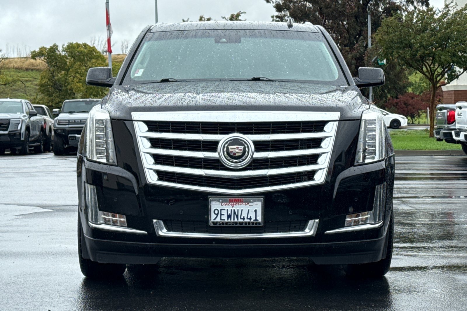 Used 2015 Cadillac Escalade Premium image 10