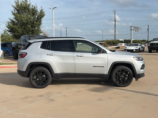 New 2026 Jeep Compass Latitude AWD/4WD image 11