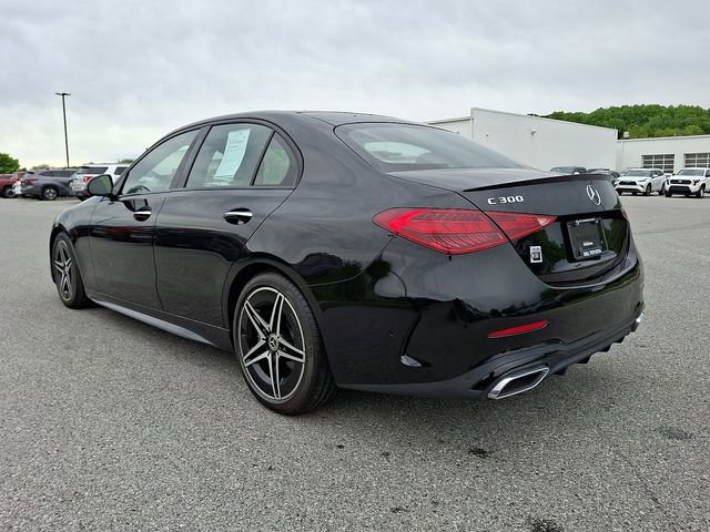 Used 2022 Mercedes-Benz C 300 4MATIC Sedan image 4