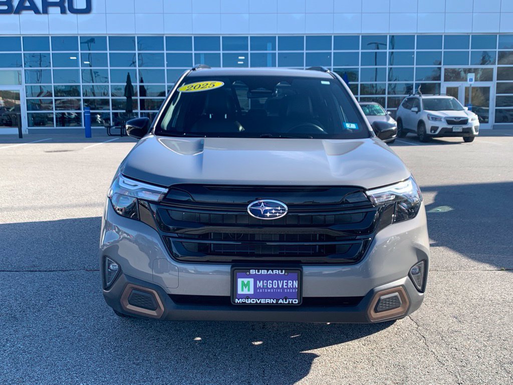 Used 2025 Subaru Forester Sport AWD/4WD image 3