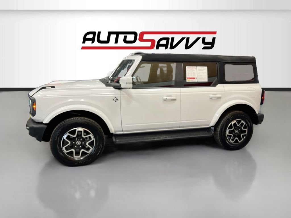 Used 2025 Ford Bronco Outer Banks AWD/4WD image 4