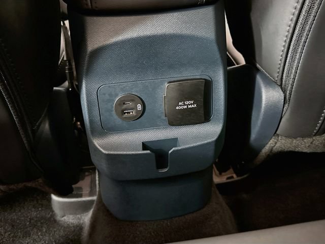 Used 2024 Ford Maverick Lariat w/ Black Appearance Package FWD image 25