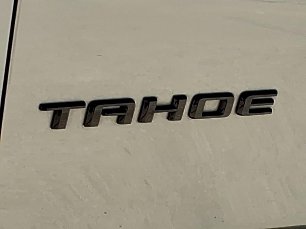 Certified 2023 Chevrolet Tahoe Z71 w/ Luxury Package image 11