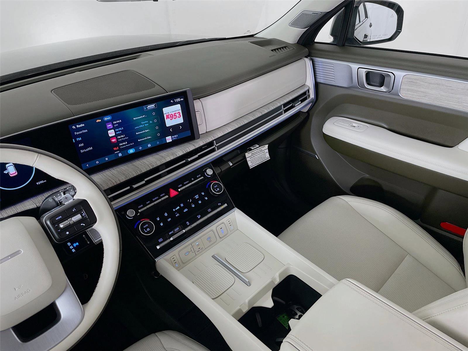 Used 2025 Hyundai Santa Fe Calligraphy image 28