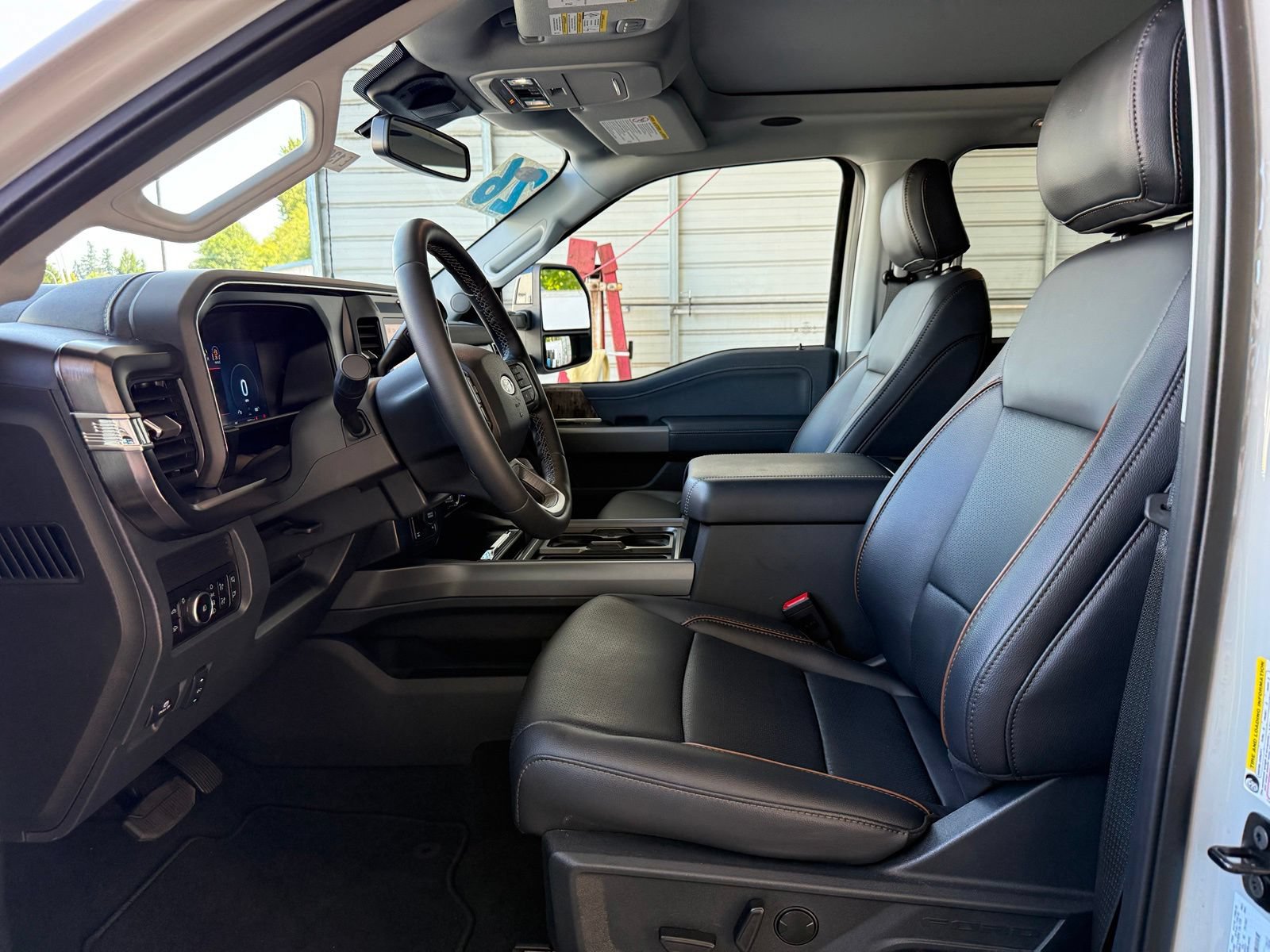Used 2026 Ford F350 Lariat w/ Black Appearance Package AWD/4WD image 12