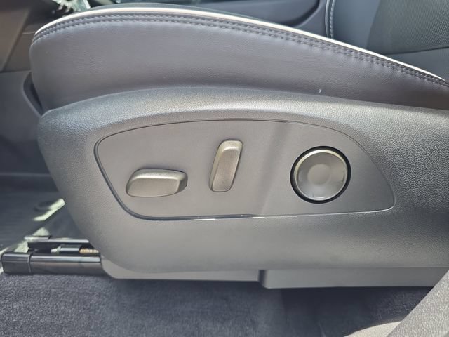 Certified 2024 GMC Acadia Denali w/ LPO, Floor Liner Package FWD image 19