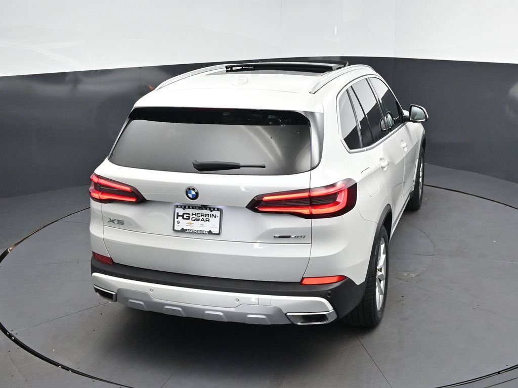 Certified 2023 BMW X5 sDrive40i RWD image 34