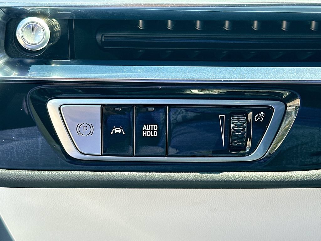 Certified 2023 Cadillac Lyriq 2WD image 10