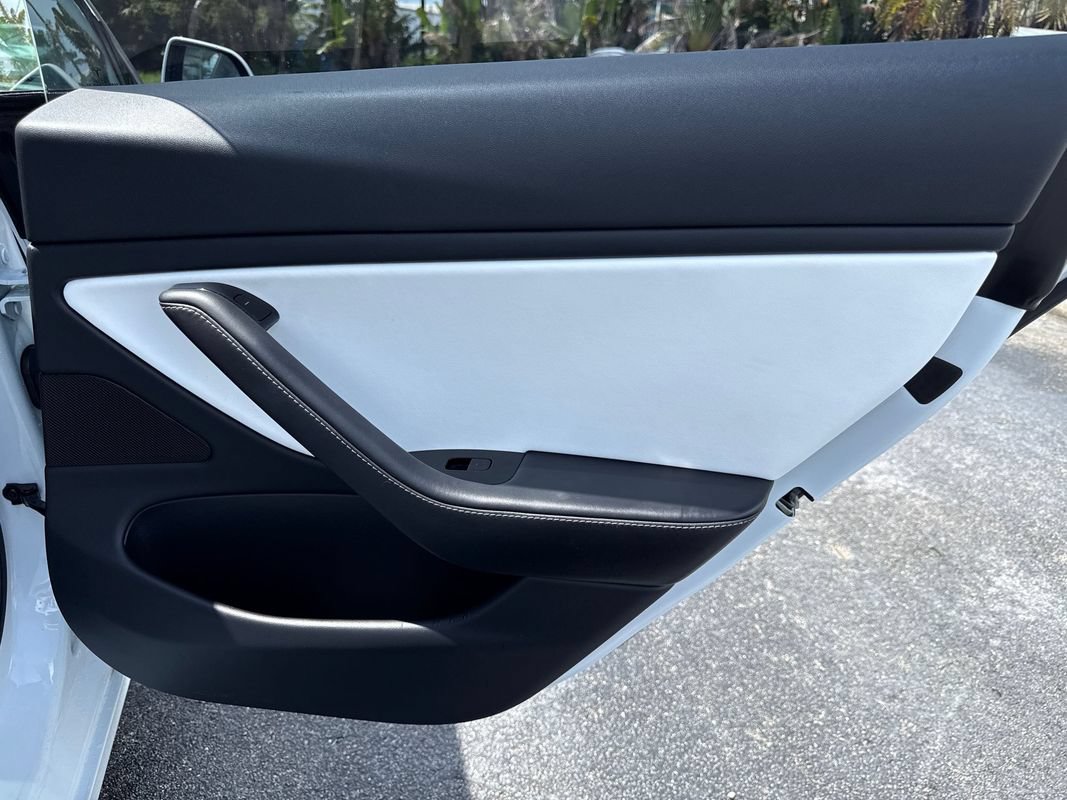 Used 2018 Tesla Model 3 Performance AWD/4WD image 16