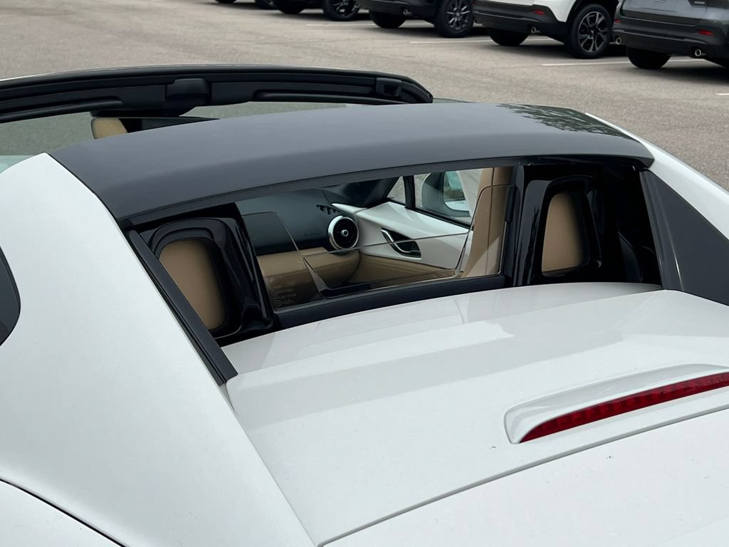 New 2026 MAZDA MX-5 Miata RF Grand Touring RWD image 8