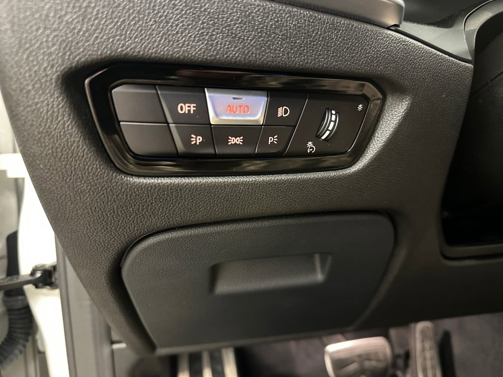 Used 2022 BMW M240i xDrive Coupe AWD/4WD image 21