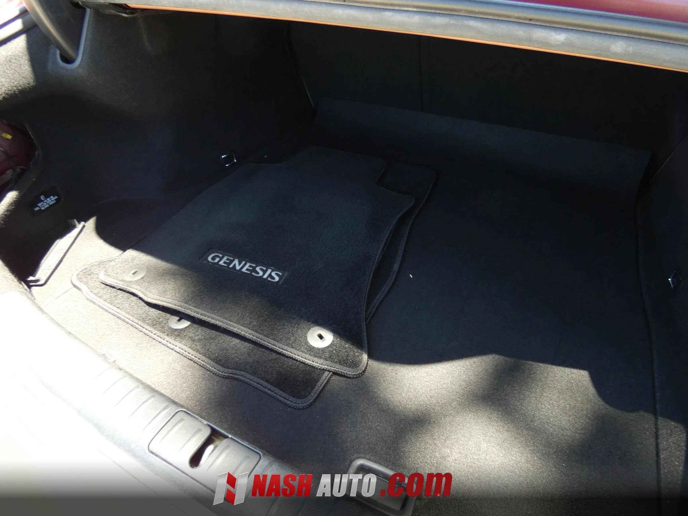 Used 2022 Genesis G70 2.0T RWD image 69