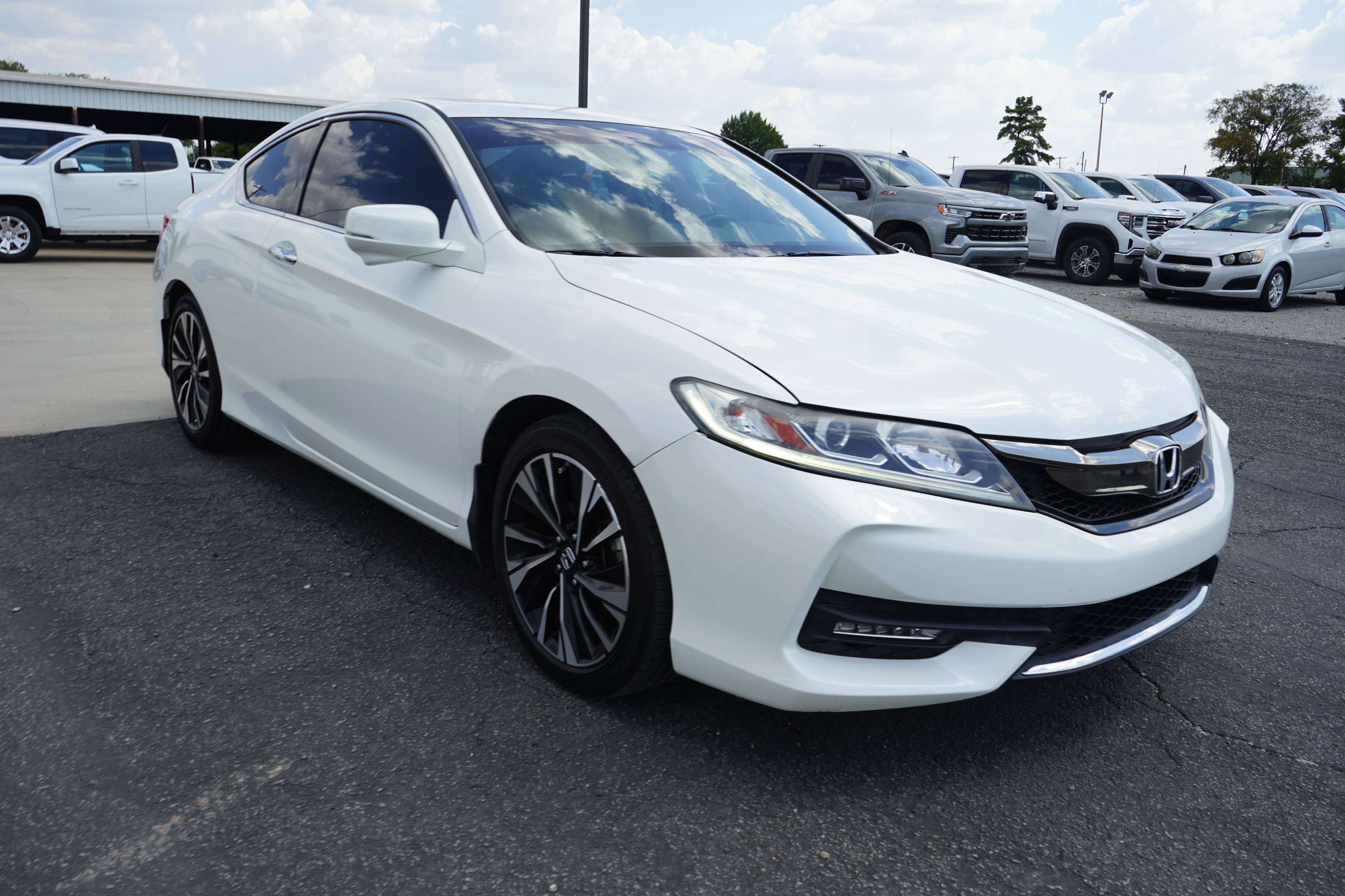 Used 2016 Honda Accord EX-L image 7