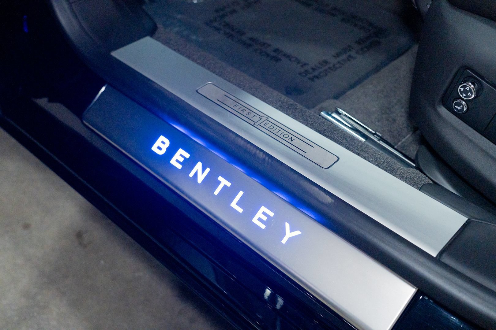 Used 2021 Bentley Flying Spur V8 AWD/4WD image 37
