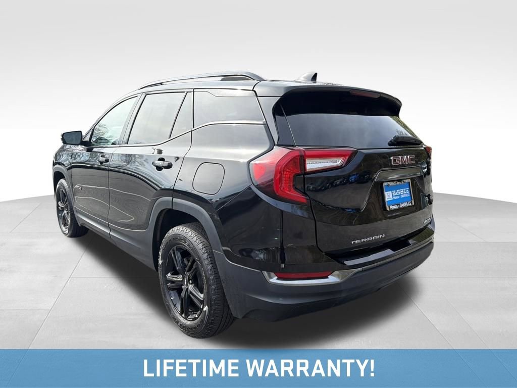 Used 2023 GMC Terrain AT4 image 4