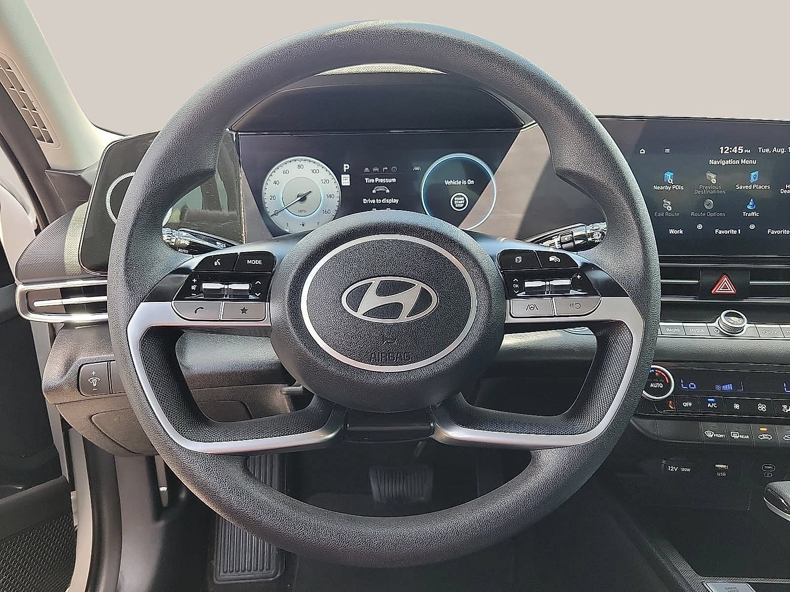 Used 2024 Hyundai Elantra SEL FWD image 19