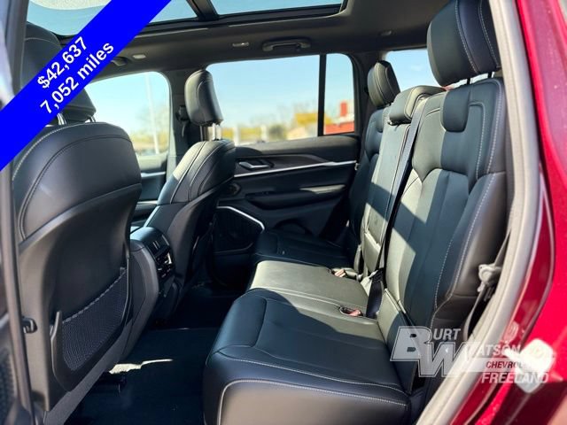 Used 2026 Jeep Grand Cherokee Limited w/ Limited Altitude Package AWD/4WD image 30