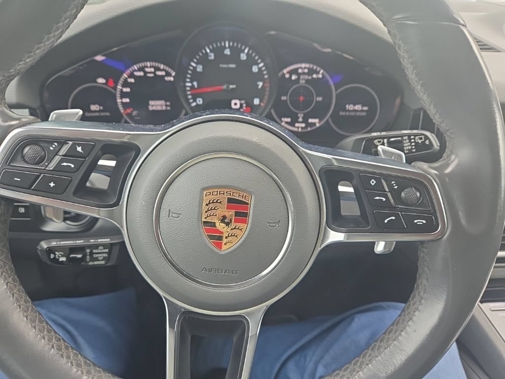 Used 2019 Porsche Cayenne AWD/4WD image 17