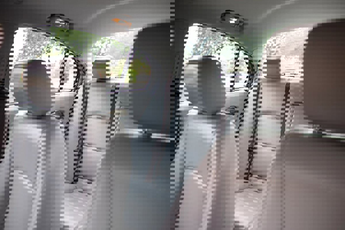 Used 2003 Jaguar S-TYPE R image 25