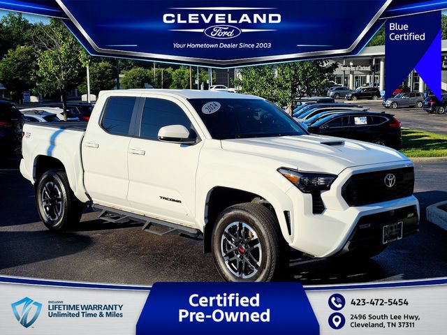 Used 2024 Toyota Tacoma TRD Sport AWD/4WD image 1