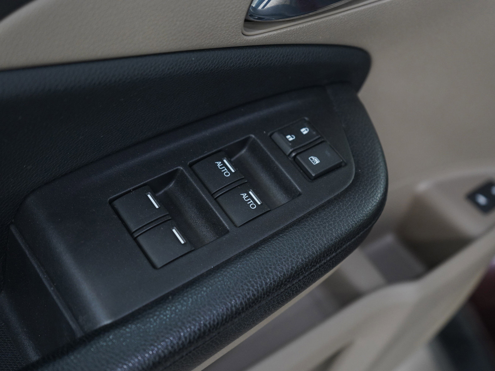 Used 2017 Honda Pilot EX-L image 22