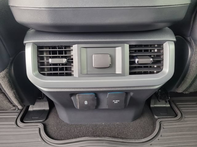 Used 2025 Ford F150 XLT w/ Equipment Group 303A High AWD/4WD image 15