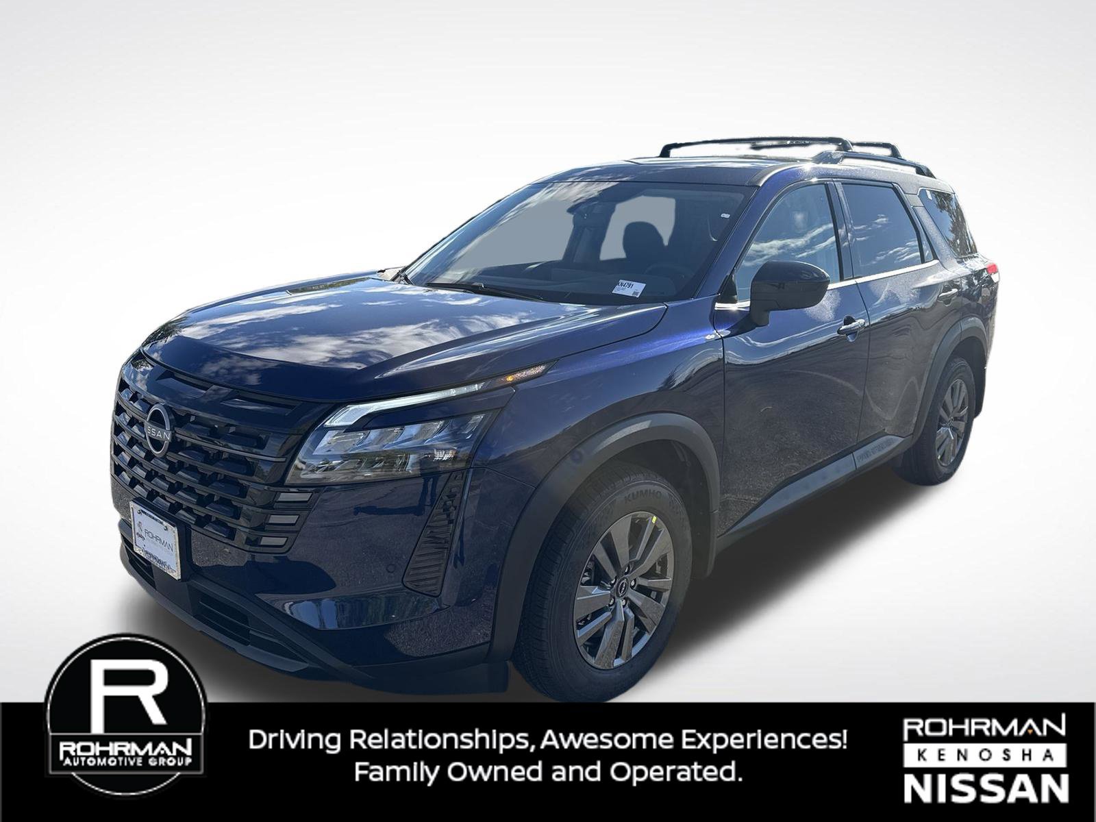 New 2026 Nissan Pathfinder SV AWD/4WD image 2