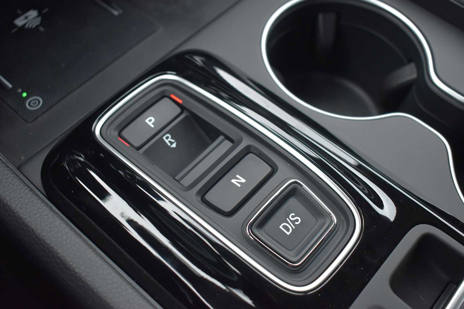 New 2025 Honda Pilot Touring image 18