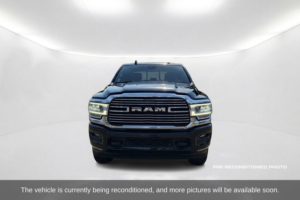 Used 2024 RAM 2500 Laramie AWD/4WD image 2