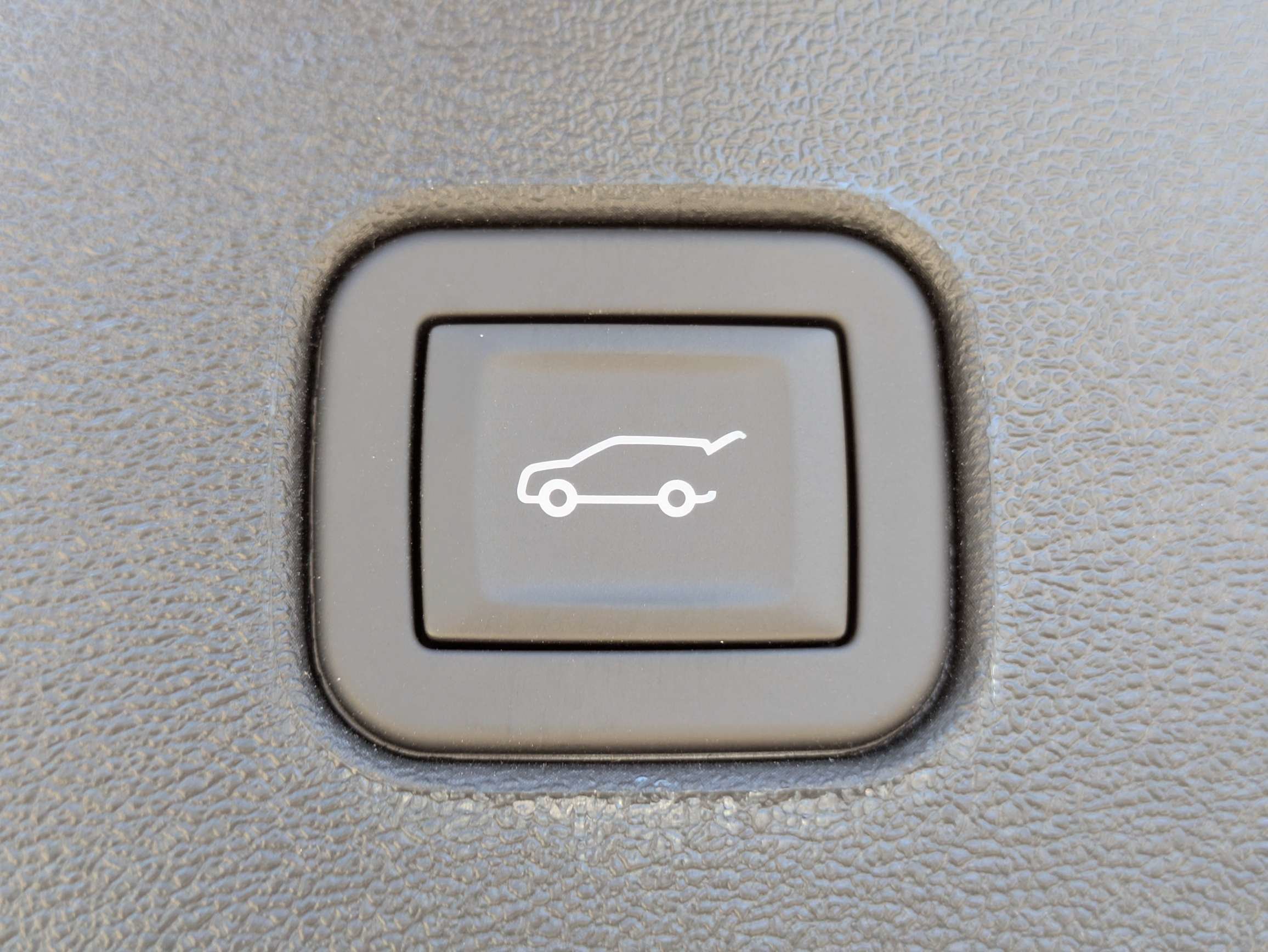 New 2027 Cadillac Optiq Premium Luxury RWD image 7
