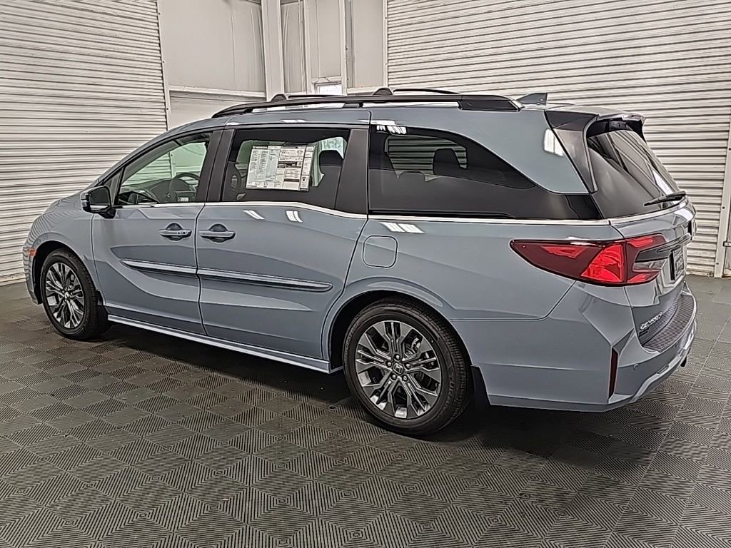 New 2026 Honda Odyssey Touring image 5