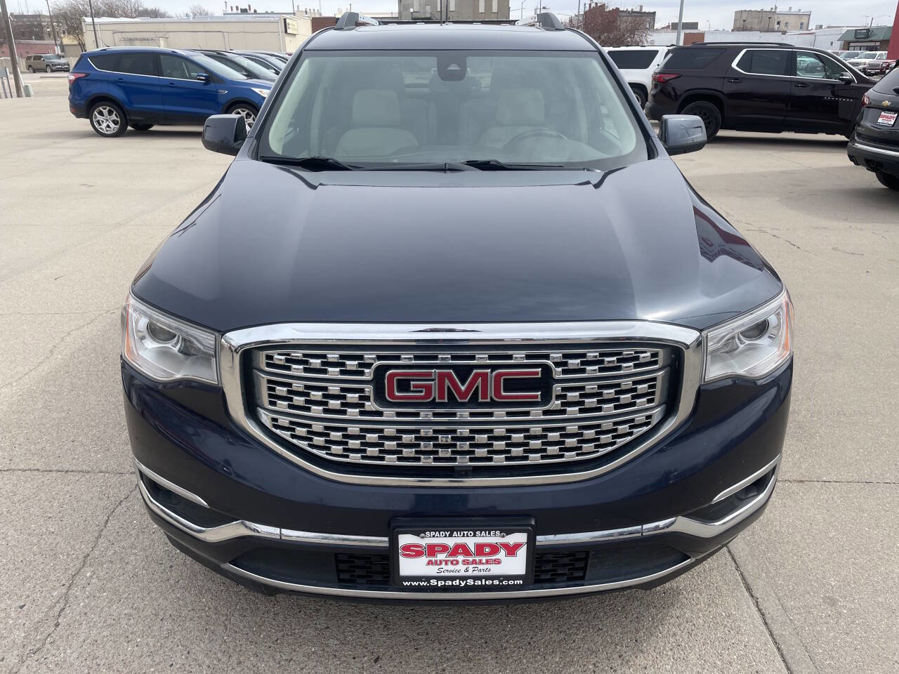 Used 2018 GMC Acadia Denali w/ Technology Package image 3