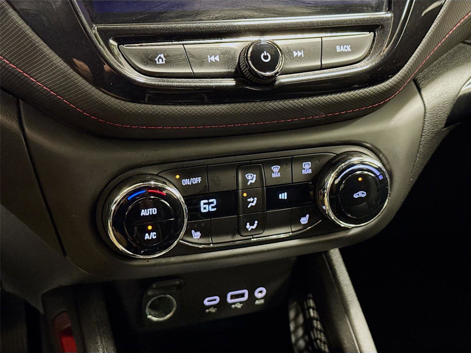 Used 2021 Chevrolet TrailBlazer RS w/ Sun and Liftgate Package image 15