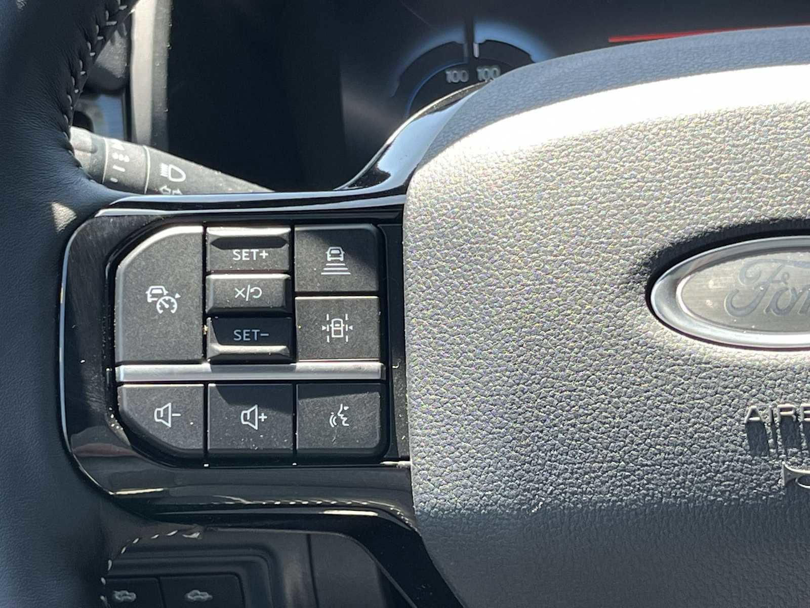 New 2023 Ford F150 Lightning Platinum image 9