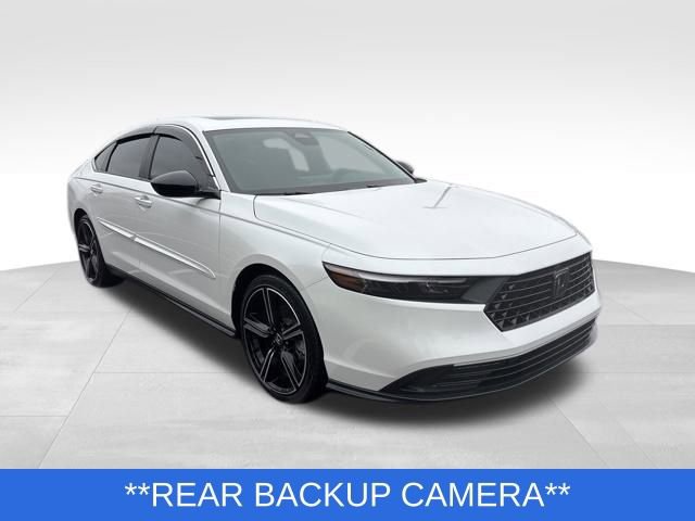 Used 2025 Honda Accord Sport image 7