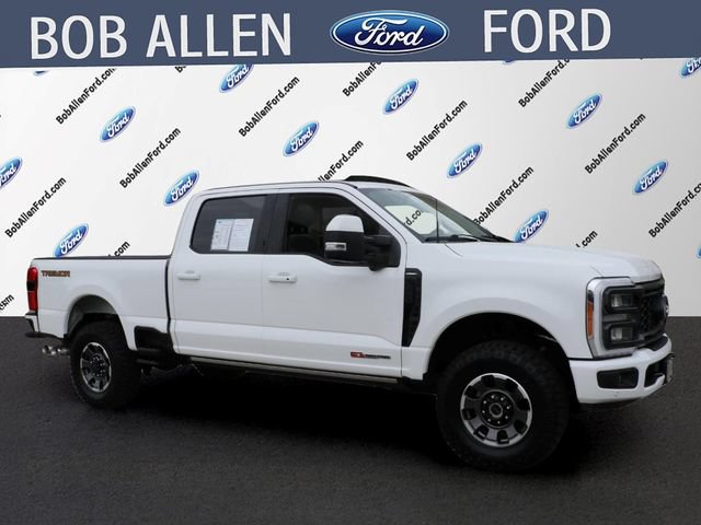 Used 2023 Ford F250 Lariat w/ Lariat Ultimate Package AWD/4WD image 2