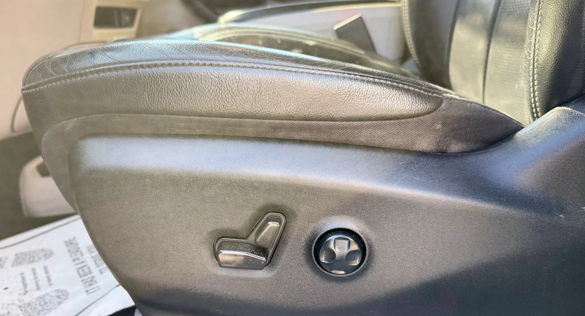 Used 2022 Chrysler Pacifica Touring-L FWD image 23