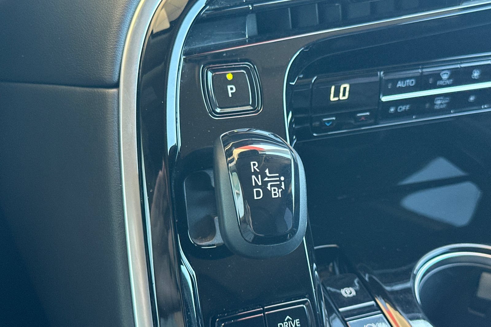 Certified 2023 Toyota Mirai w/ Advanced Technology Package RWD image 24