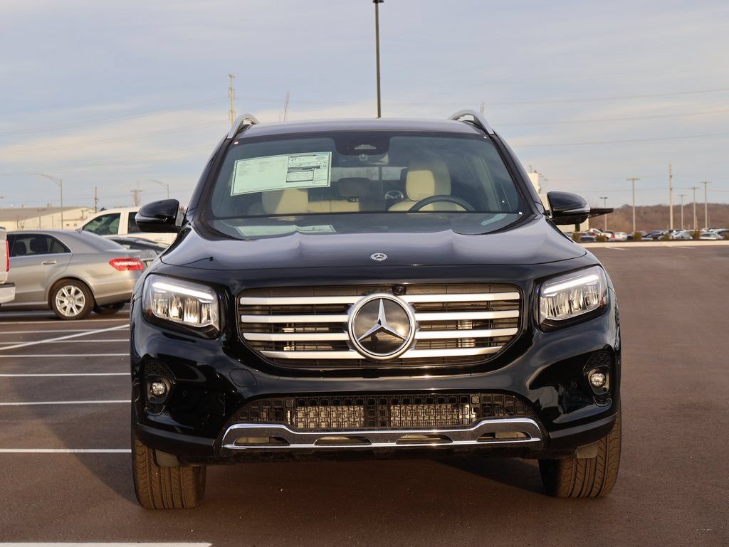 New 2026 Mercedes-Benz GLB 250 4MATIC image 2