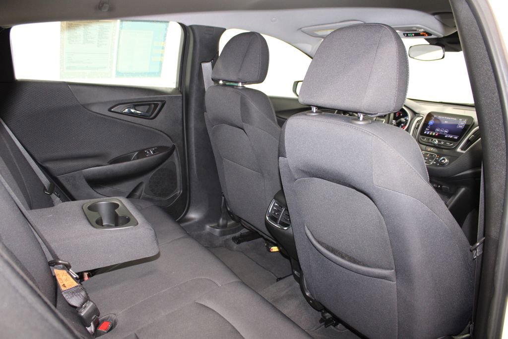 Used 2023 Chevrolet Malibu LT image 29